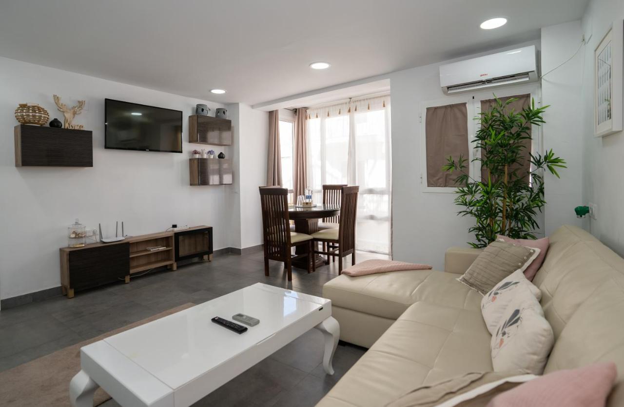 Playa Carihuela Apartamentos El Carmen טורמולינוס מראה חיצוני תמונה