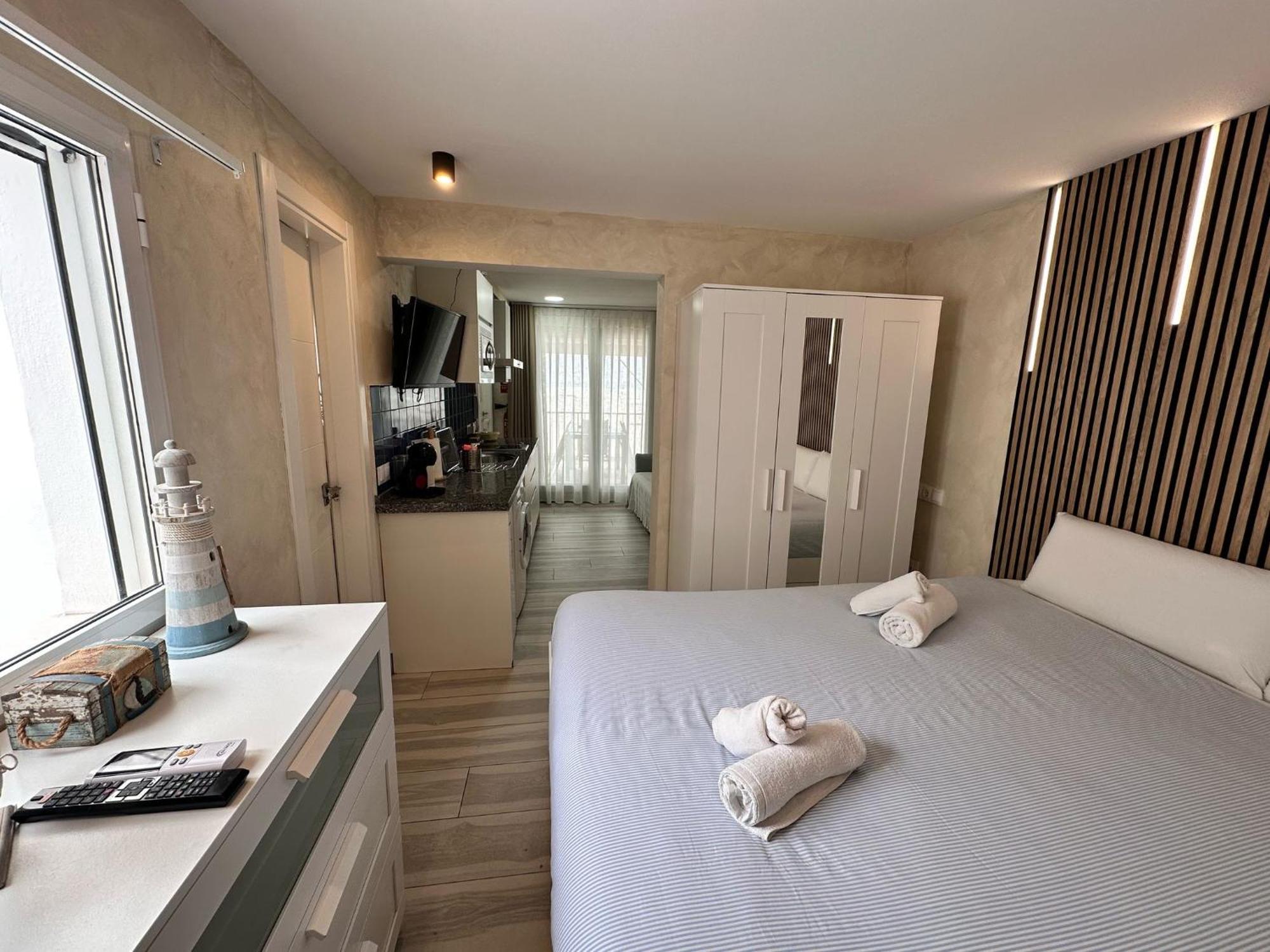 Playa Carihuela Apartamentos El Carmen טורמולינוס מראה חיצוני תמונה