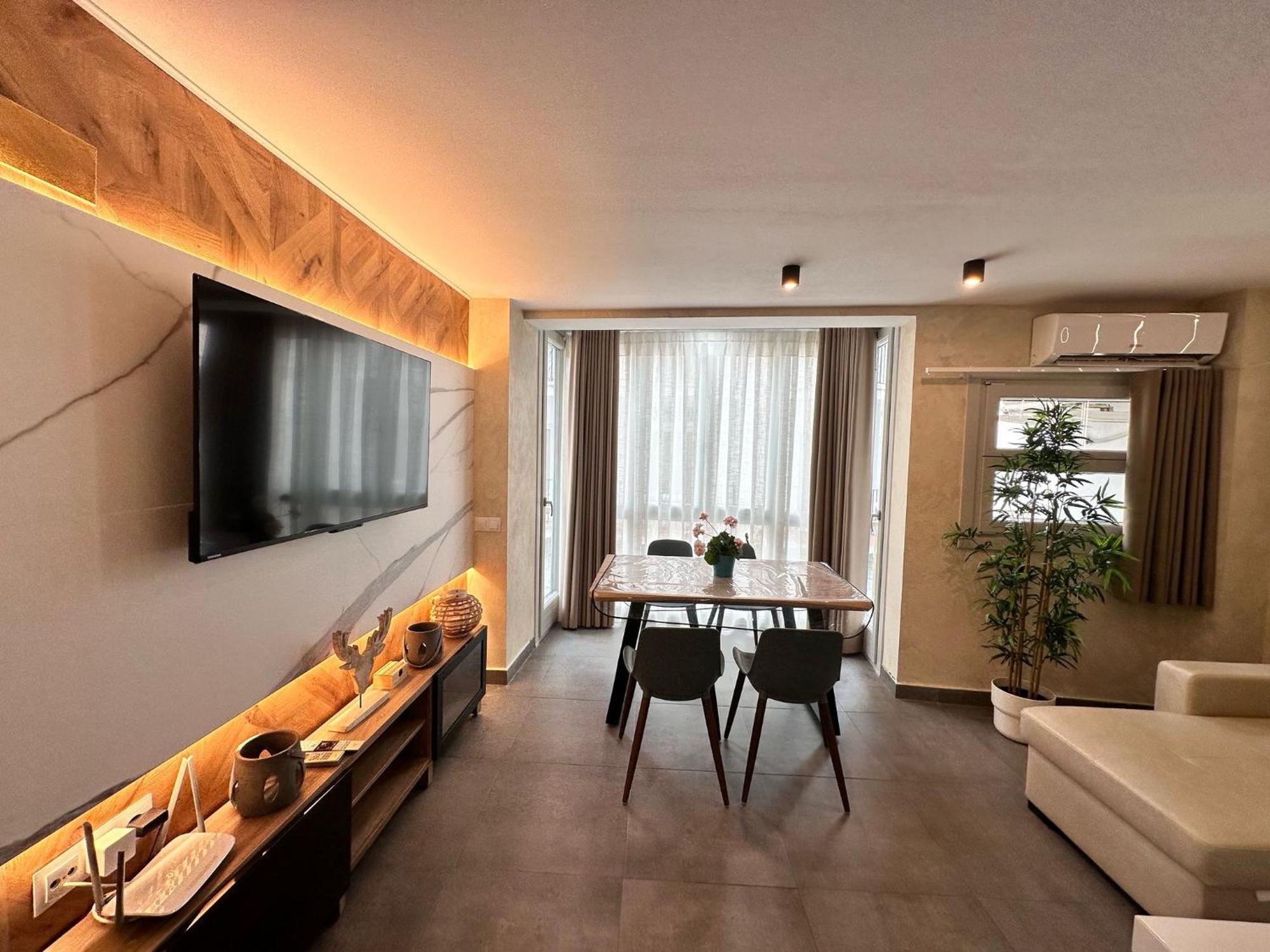 Playa Carihuela Apartamentos El Carmen טורמולינוס מראה חיצוני תמונה