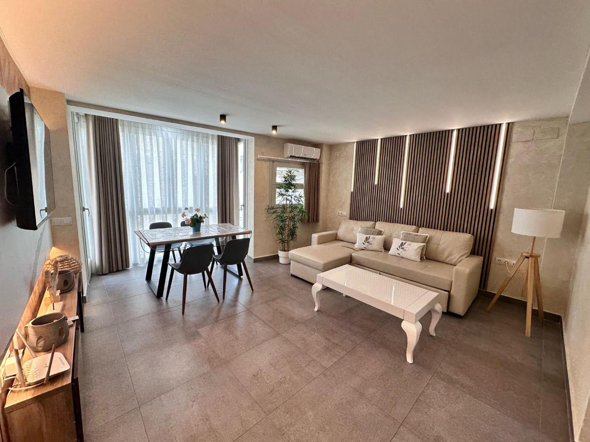 Playa Carihuela Apartamentos El Carmen טורמולינוס מראה חיצוני תמונה