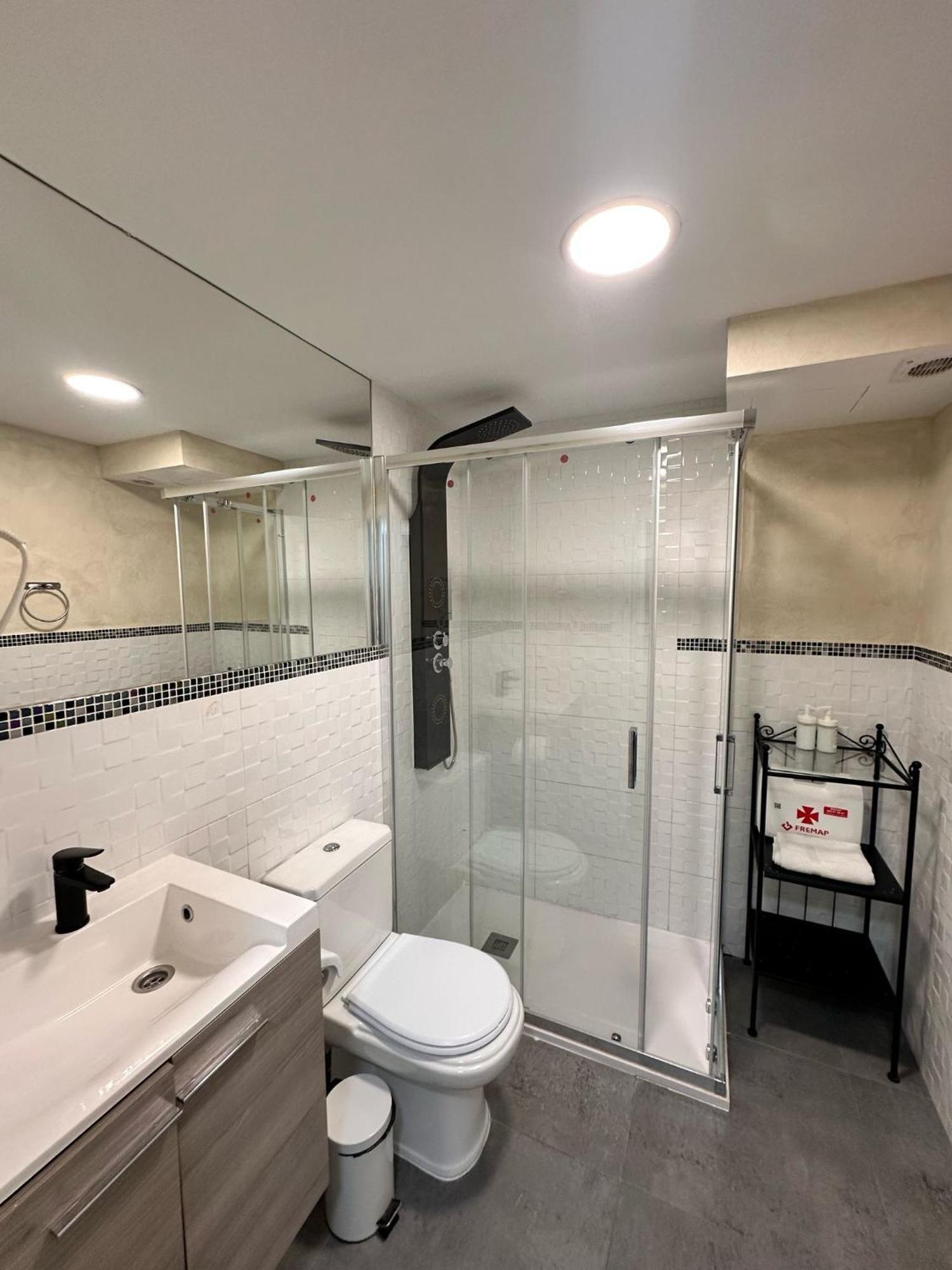Playa Carihuela Apartamentos El Carmen טורמולינוס מראה חיצוני תמונה